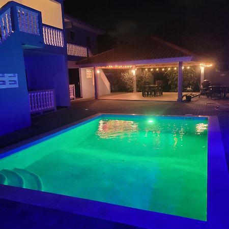 Cattleya Apartments Curacao ウィレムスタッド エクステリア 写真
