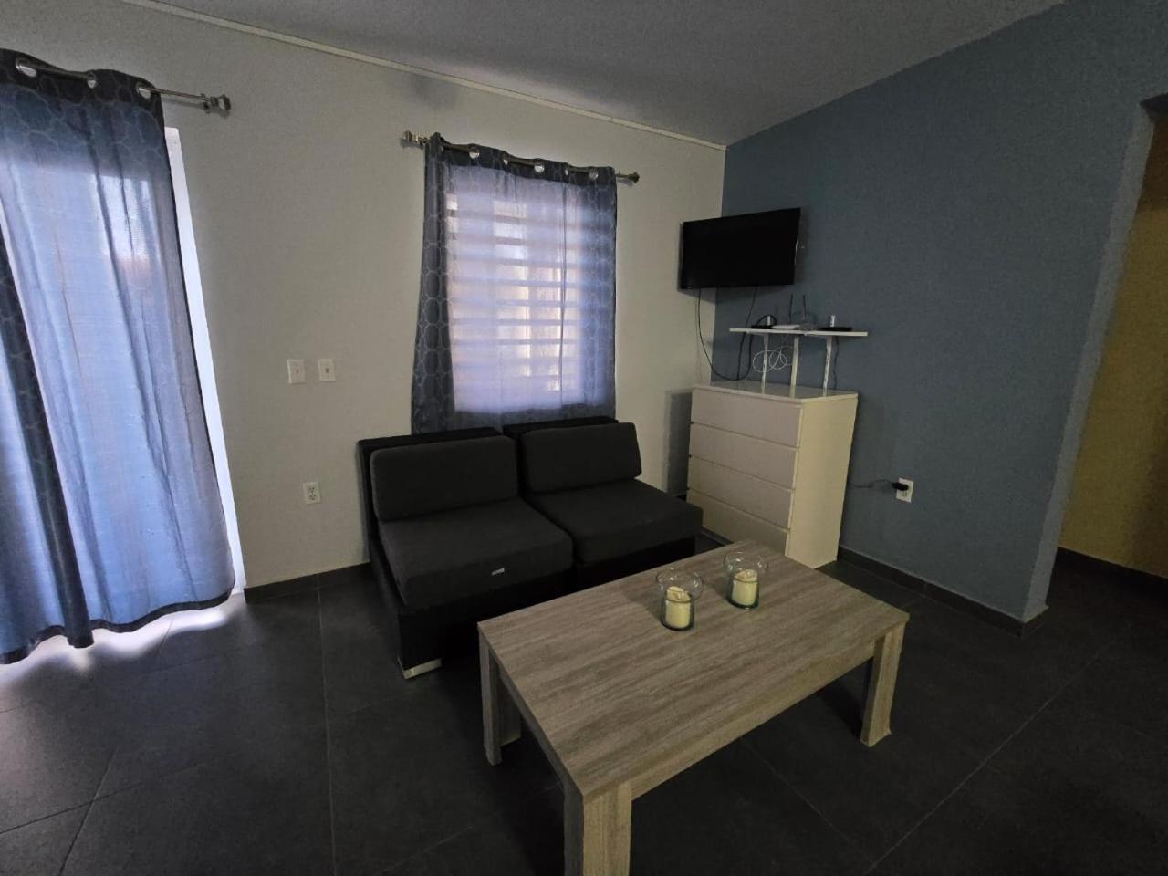 Cattleya Apartments Curacao ウィレムスタッド エクステリア 写真