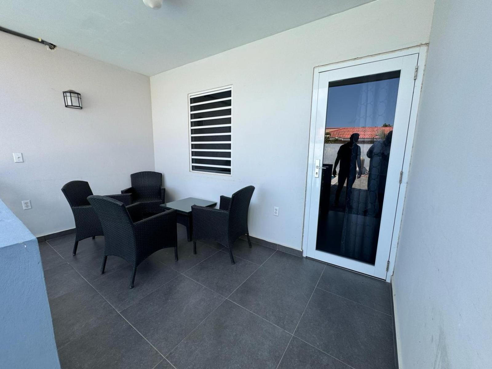 Cattleya Apartments Curacao ウィレムスタッド エクステリア 写真