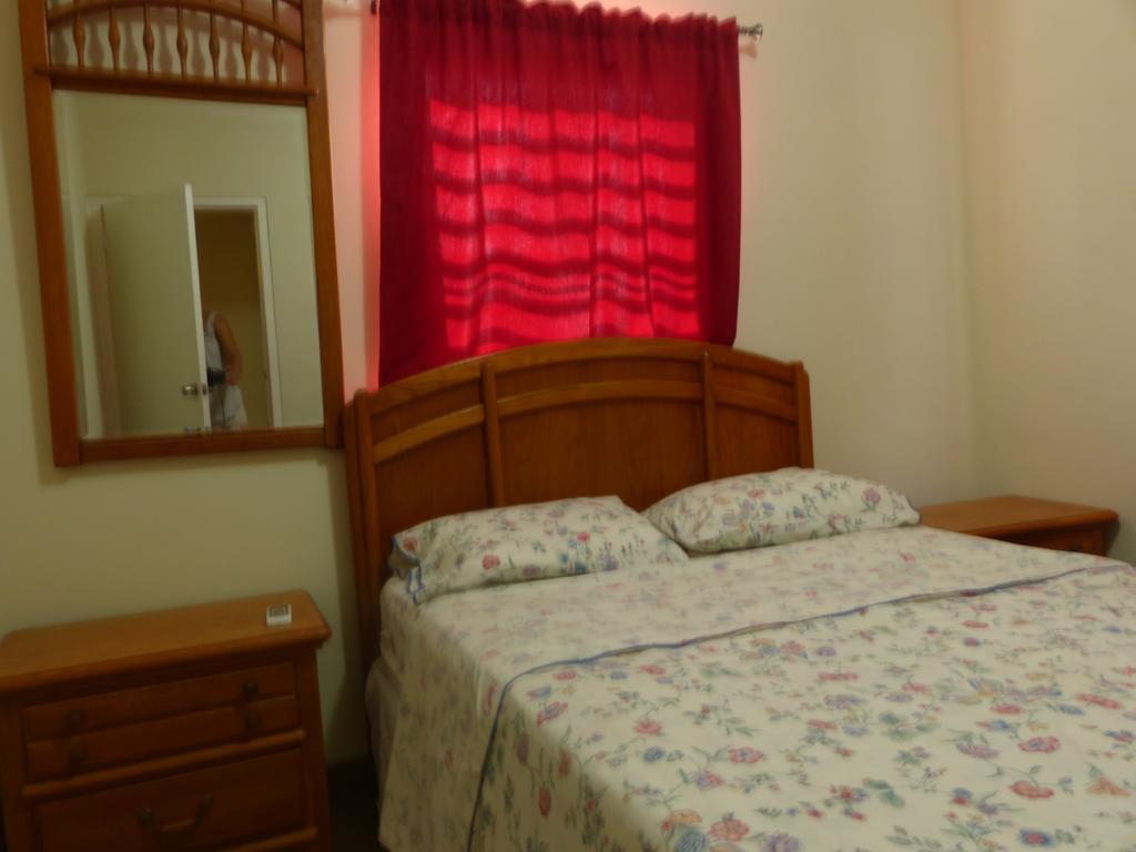Cattleya Apartments Curacao ウィレムスタッド エクステリア 写真
